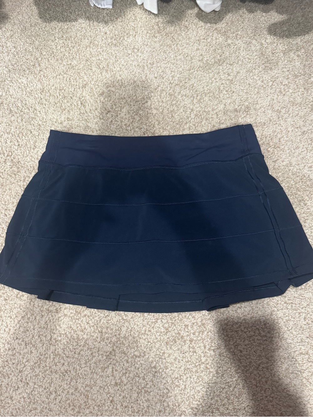 lululemon pace rival Navy Blue Athletic skirt (sz. 8)